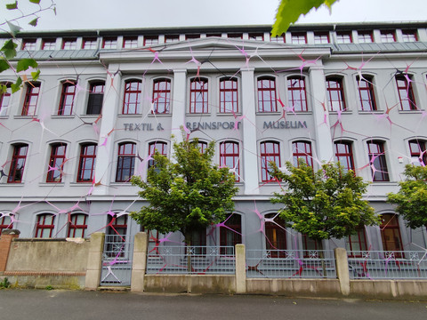 Fassade 2. Foto Ulrike Kessl.jpg